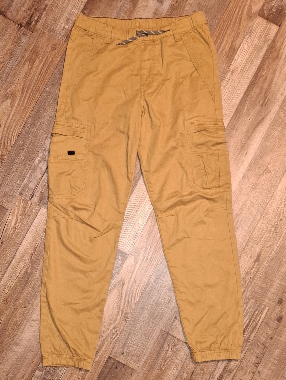 Wrangler Cargo Jogger Pants